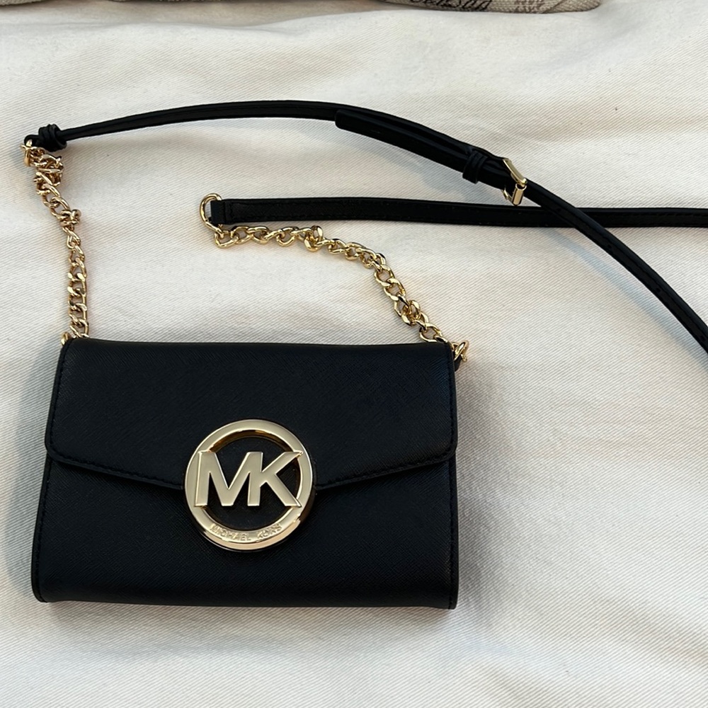 Michael Kors crossbody